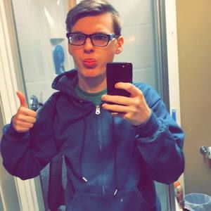 Meet your Posher, Brandon